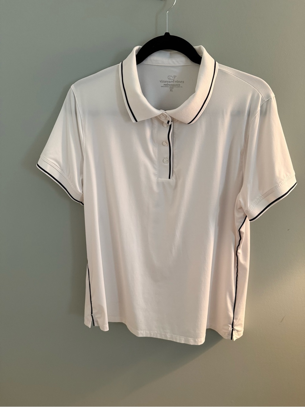 Vineyard Vines Women’s White Polo with Nautical Navy Trim Accents